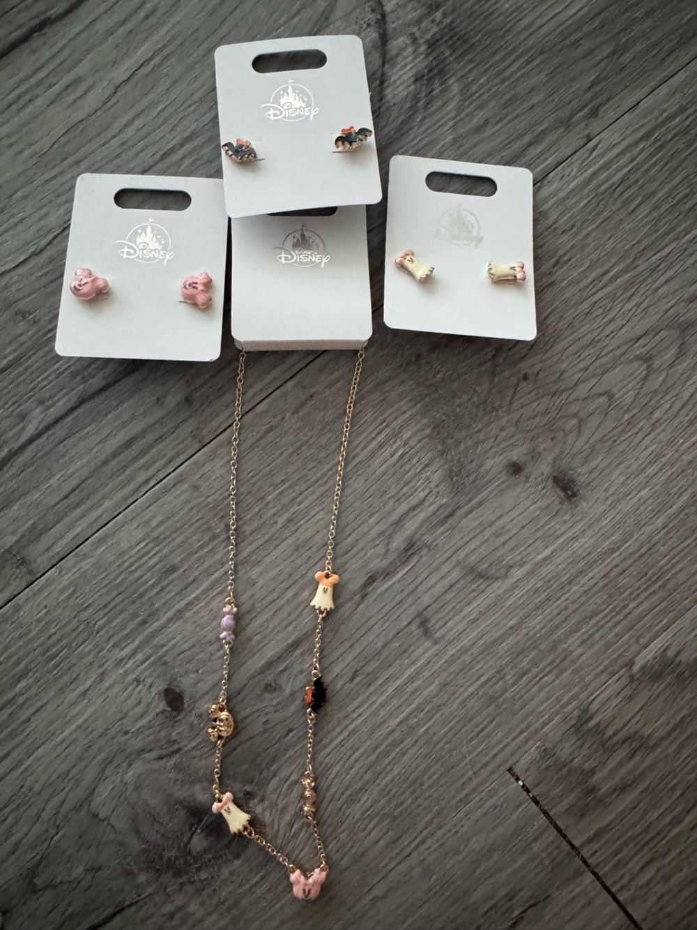 Disney Parks Cute Ghostie Jewelry Set